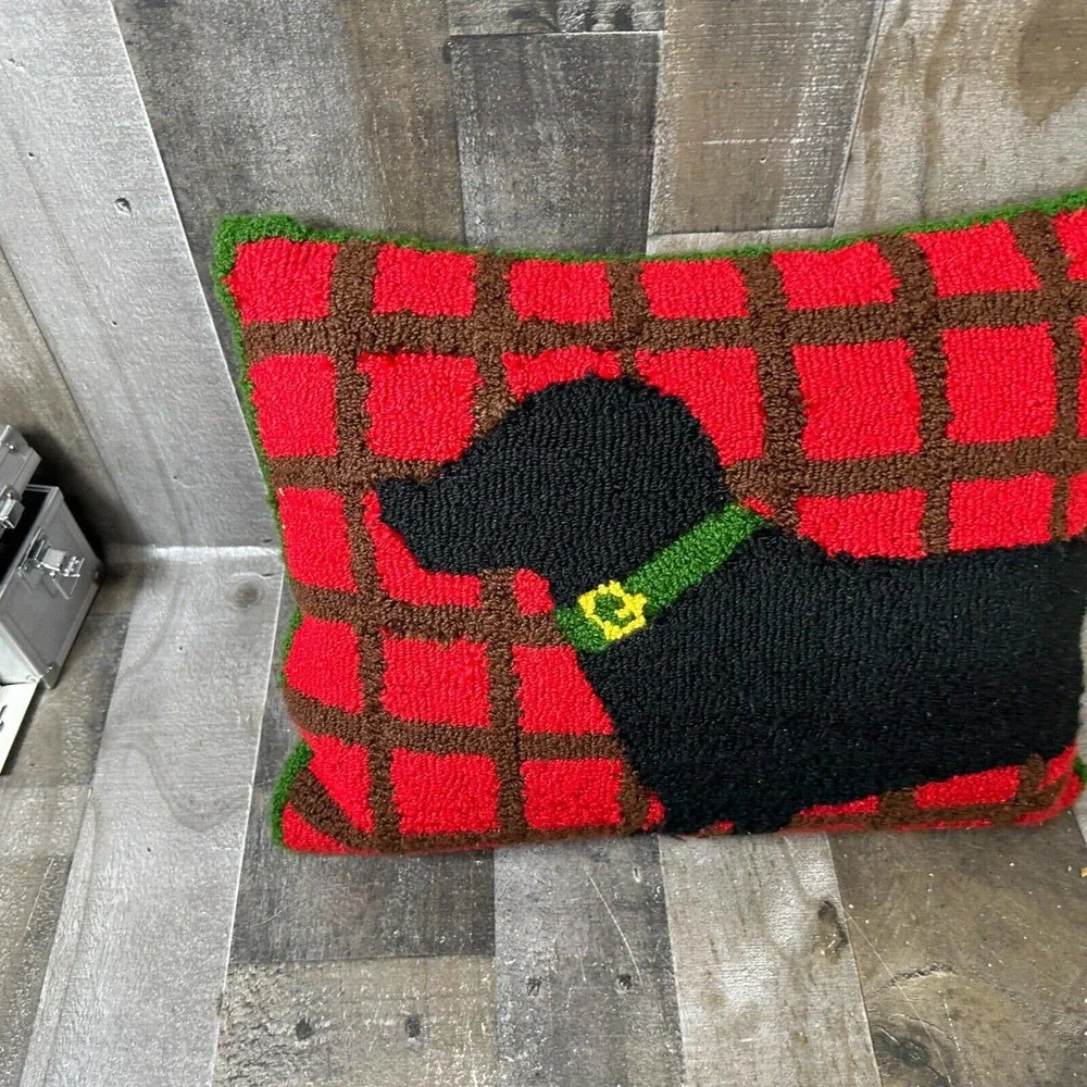 Dachshund Pillow Martha Stewart Collection Red 11”x17”‎ Dog Cute Adorable Throw